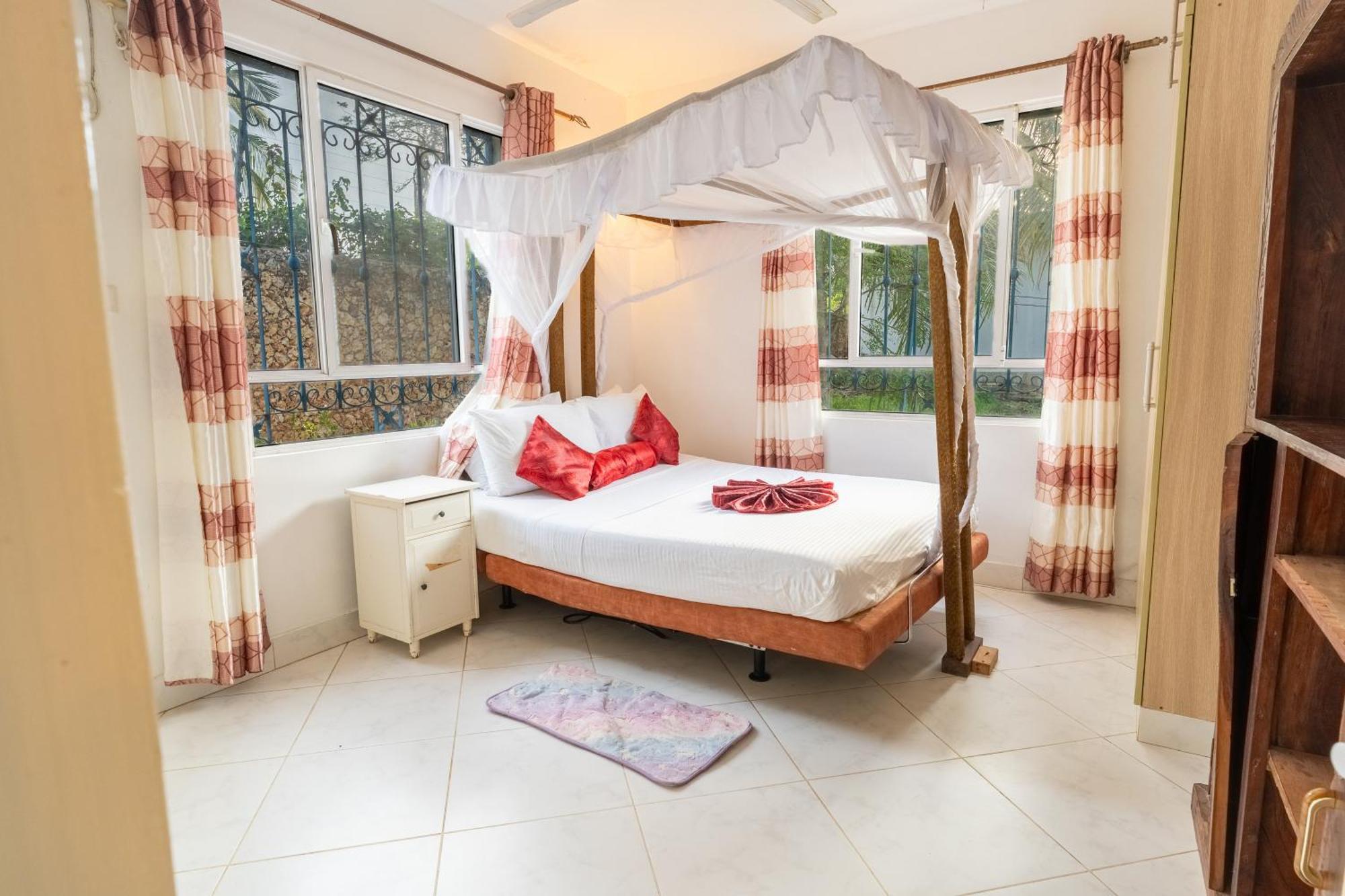 Queens Chateau Boutique Villa Diani Beach Εξωτερικό φωτογραφία