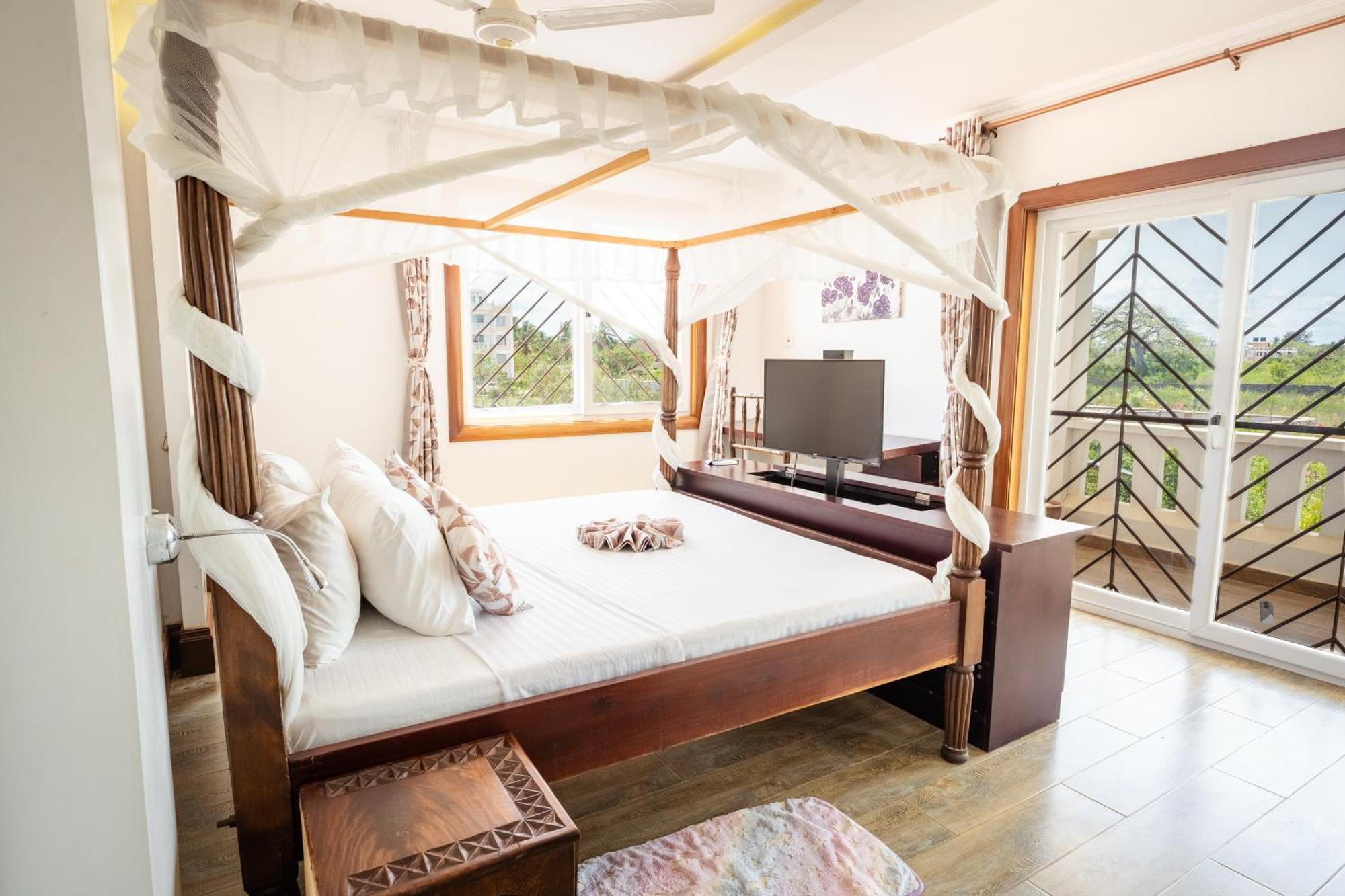 Queens Chateau Boutique Villa Diani Beach Εξωτερικό φωτογραφία