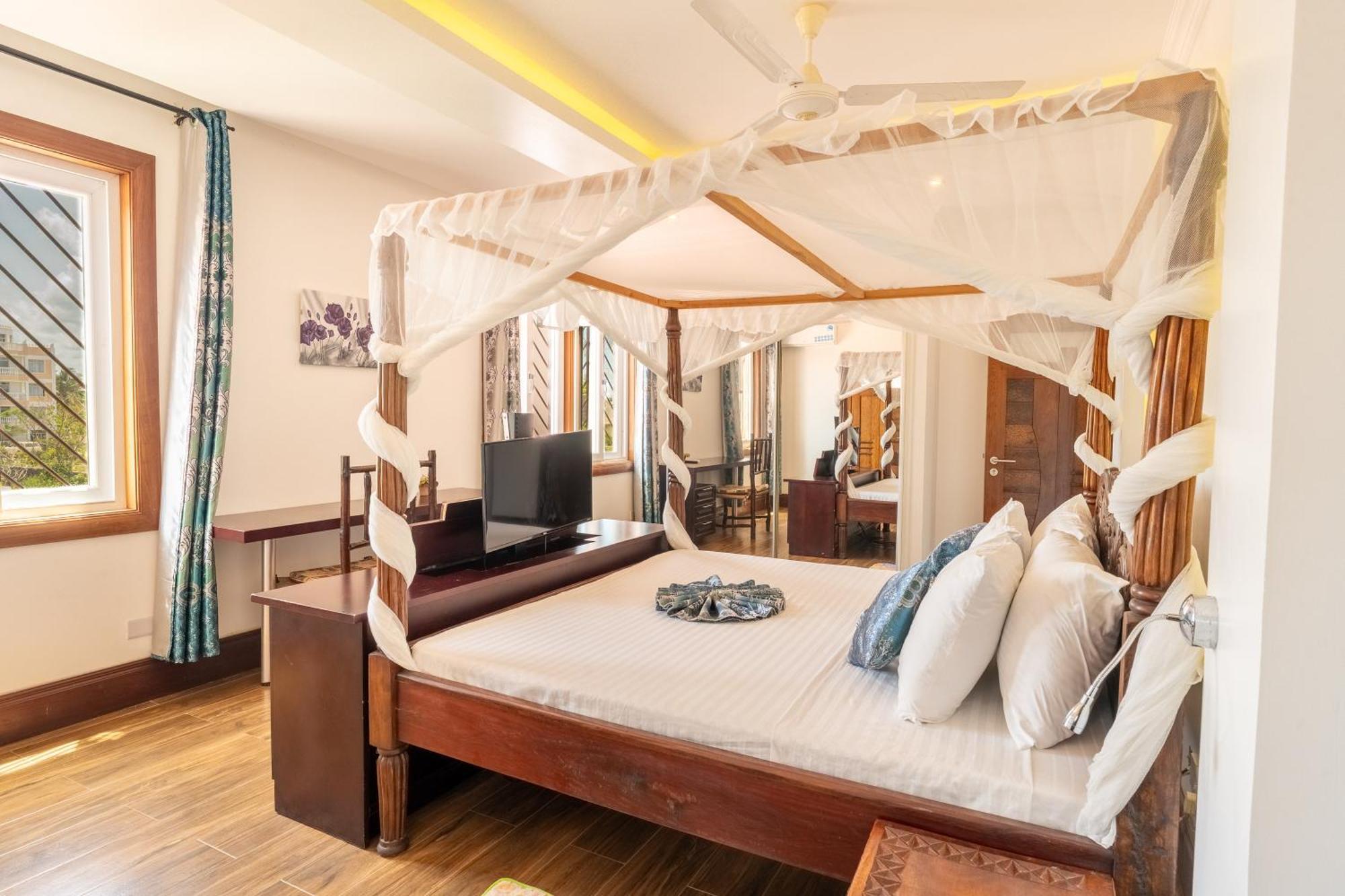 Queens Chateau Boutique Villa Diani Beach Εξωτερικό φωτογραφία